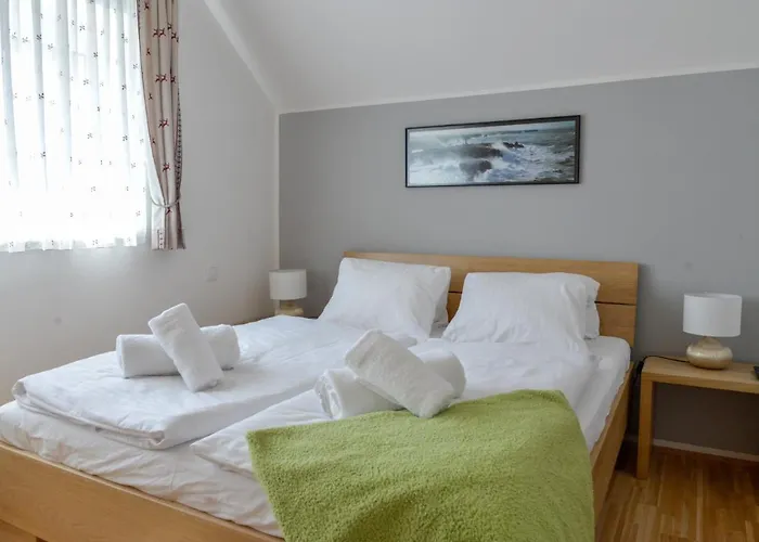 Alpine Apartment Lisa Top 7 By Aa Holiday Homes