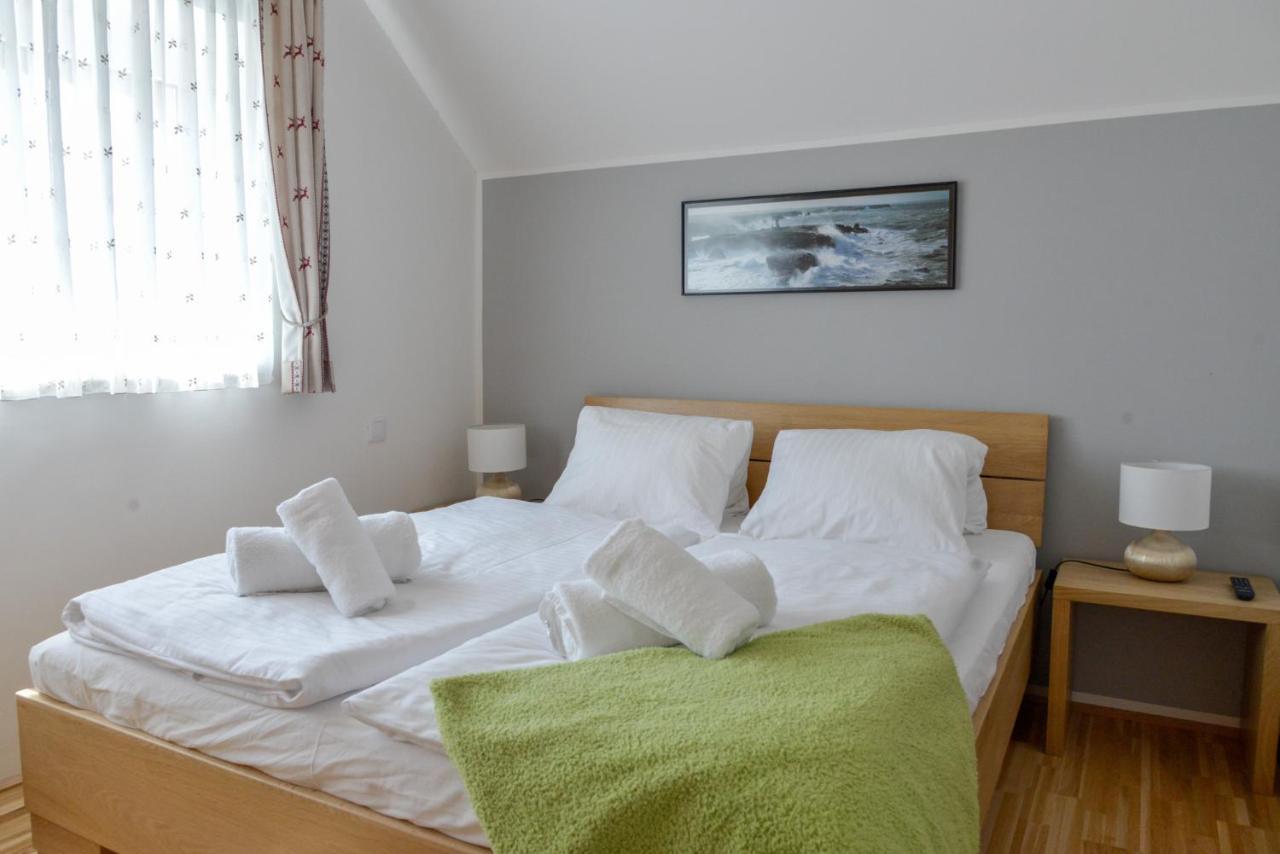 Apartment Alpine Lisa 7 By Aa Homes
